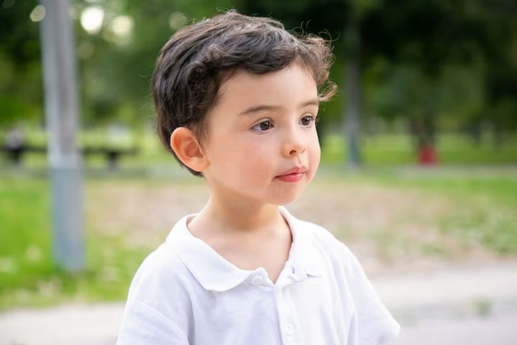 Model rambut anak, model rambut anak cowok, 15 Model Rambut Anak Cowok Korea yang Lucu, Rapi, dan Kekinian, Model Rambut Anak Cowok Korea yang Lagi Tren, Model Rambut Anak Cowok Korea Pendek dan Rapi, Crew Cut Korea, French Crop Anak, Model Rambut Anak Cowok Korea yang Lucu dan Menggemaskan, Model Rambut Anak Cowok Korea untuk Rambut Ikal &amp; Tebal, Model Rambut Anak Cowok Korea yang Mudah Dirawat, Tips Memilih Model Rambut Anak Cowok Korea, FAQ Seputar Model Rambut Anak Cowok Korea