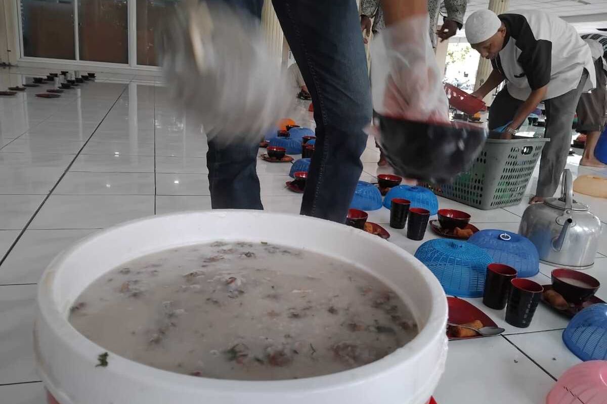 Aceh, Ramadhan, Selama Ramadhan, Masjid di Aceh Sediakan Kuliner Kanji Rumbi Gratis