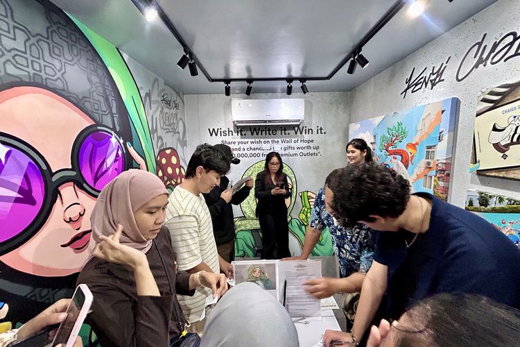 Jakarta Premium Outlets, 6 Promo dan Aktivitas Ramadhan di Jakarta Premium Outlets Jelang Lebaran, 1. A Celebration of Art by Kenji Chai, 2. Program penukaran Green Packet Eksklusif, 3. Program “Wish It. Write It. Win It.”, 4. Beragam Festive Activities, 5. Festive Treats dari berbagai tenant, 6. Festive Rewards dengan hadiah menarik