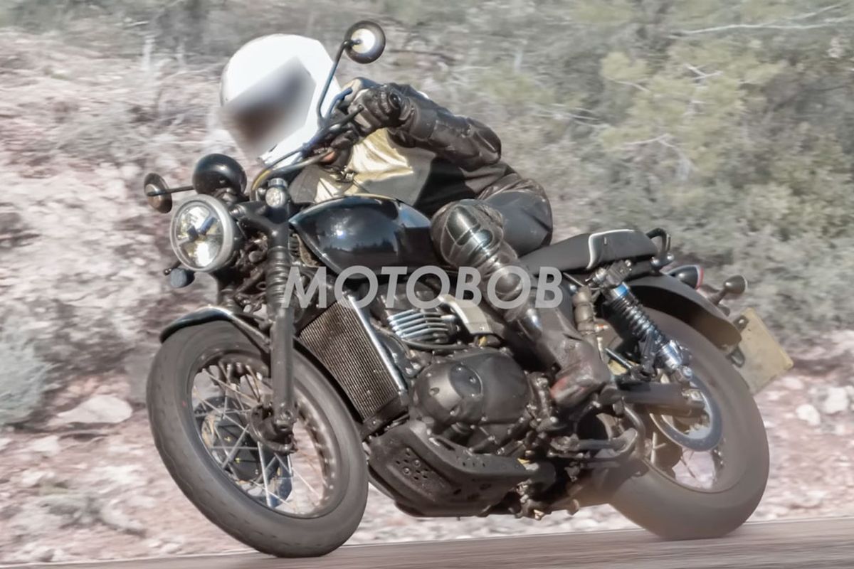 Triumph, Royal Enfield Classic 350, motor retro, Triumph Bonneville 400 Muncul: Siap Tantang Royal Enfield Classic 350