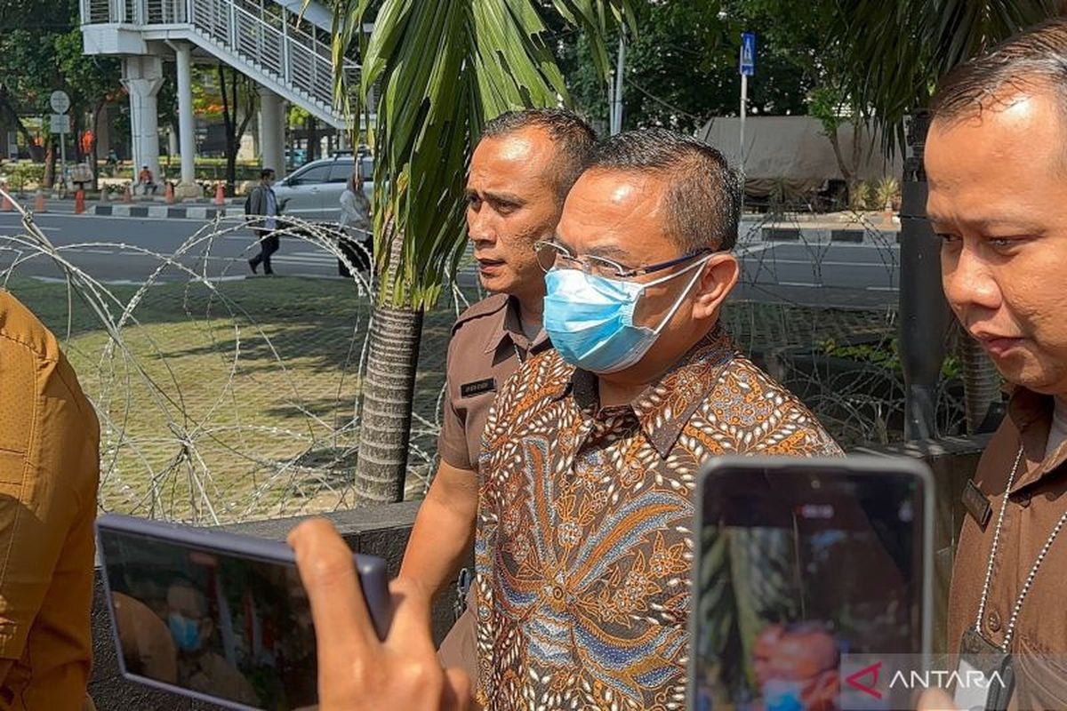 Pati, bupati pati, bupati pati sudewo, demo pati, Bupati Sudewo, Bupati Sudewo diperiksa KPK, Bupati Sudewo Diperiksa KPK, Warga Pati Siap Demo ke Jakarta, Desak Penetapan Tersangka