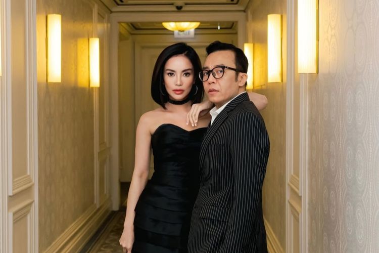 Dearly Djoshua, Perjalanan cinta Ari Lasso, dearly djoshua, ari lasso cinta terakhir, ari lasso dan dearly joshua, ari lasso dan dearly jhosua balikan, perjalanan cinta ari lasso, perjalanan cinta ari lasso dan dearly, ulang tahun dearly djoshua, Ari Lasso Kembali Bersama Dearly Setelah Umumkan Putus, Begini Perjalanan Cinta Mereka