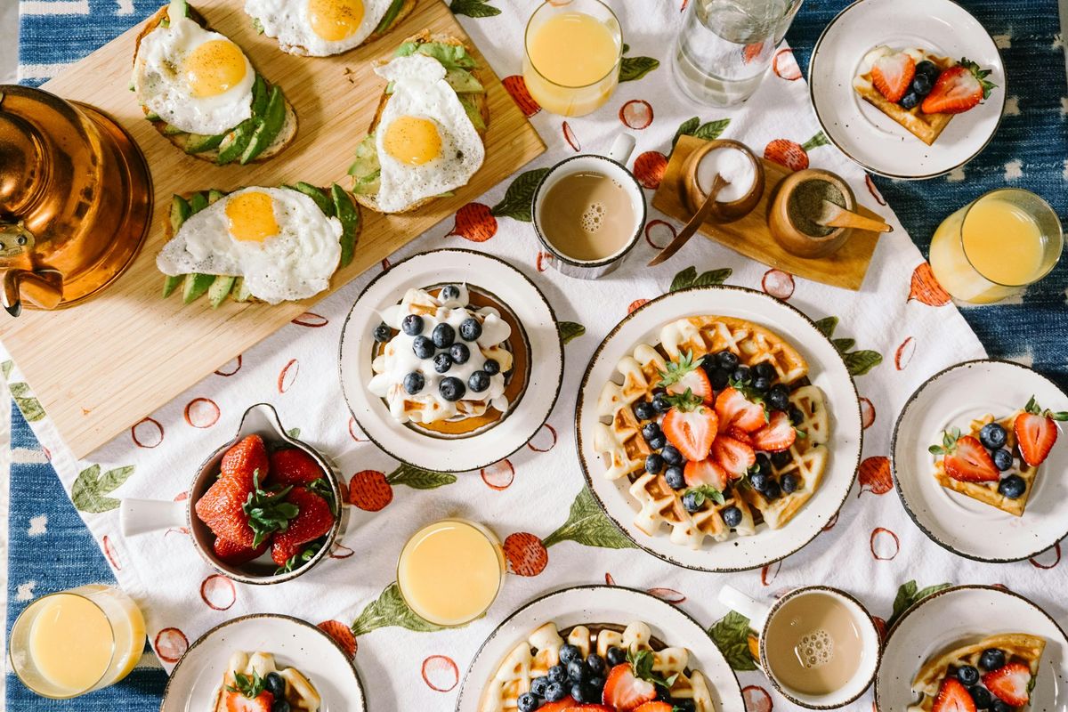 sarapan, menu sarapan, 15 Makanan Ini Malah Bikin Cepat Lapar Jika Dimakan Saat Sarapan, Ada Sereal hingga Kopi Kekinian