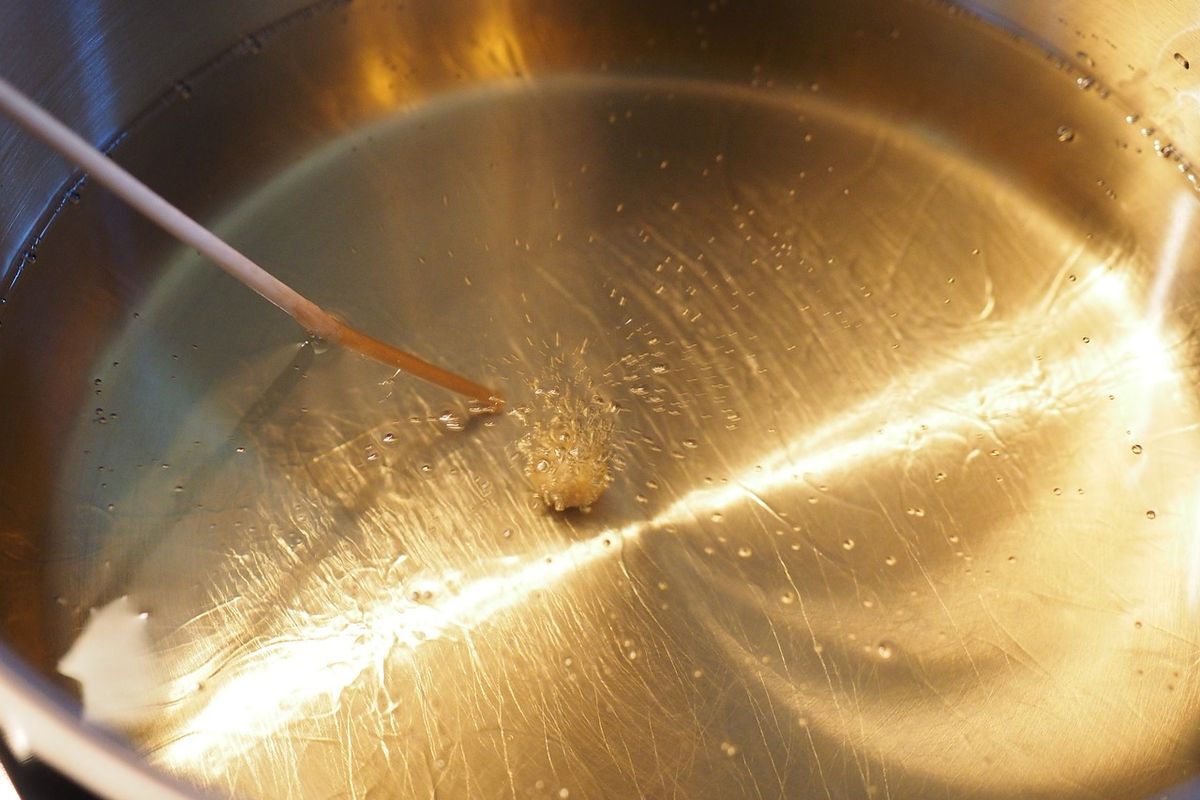 minyak goreng, Seberapa Aman Minyak Goreng Dipakai Ulang?