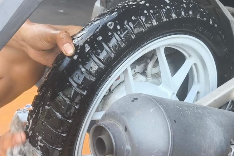 ban tubeless, Ban Tubeless Sering Bocor Halus, Ini Penyebab Utamanya