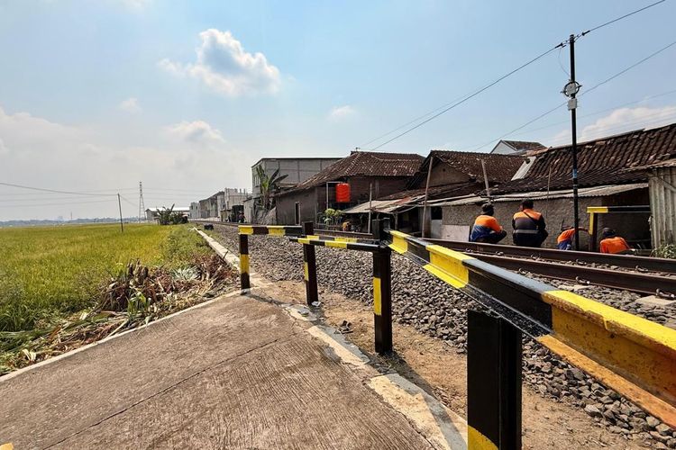 perlintasan liar, Daop 6 Yogyakarta, Kereta Api, KAI Tutup 41 Perlintasan Liar di Yogyakarta dan Solo, Ini Daerah Terbanyak