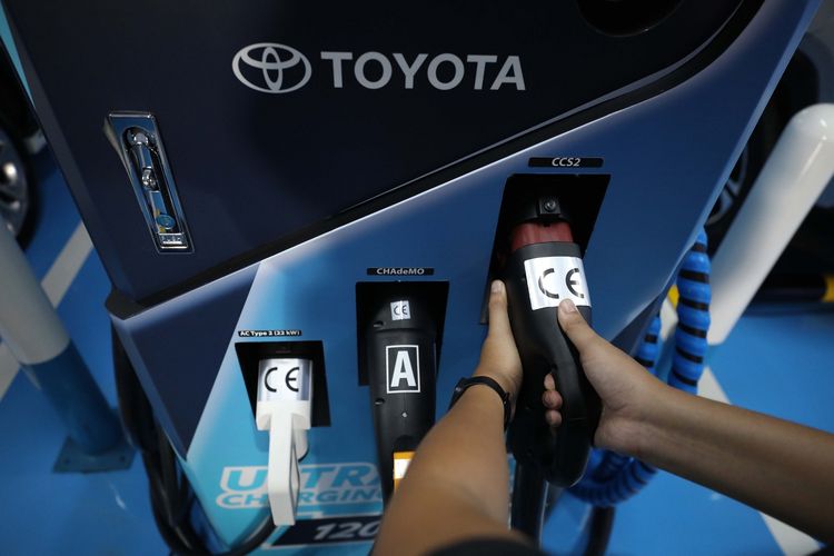 baterai, Pakai Fast Charging Bisa Bikin Baterai Mobil Listrik Cepat Drop?