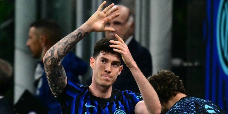 Barcelona, Deco, Inaki Ibanez, Real Sociedad, Jon Martin, Inter Milan, Alessandro Bastoni, LaLiga, Real Madrid, Atletico Madrid, Barcelona Temui Agen Jon Martin, Alternatif Alessandro Bastoni