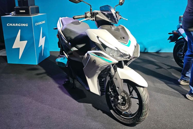 Yamaha Indonesia, motor listrik Yamaha, Yamaha Belum Mau Jual Motor Listrik di Indonesia