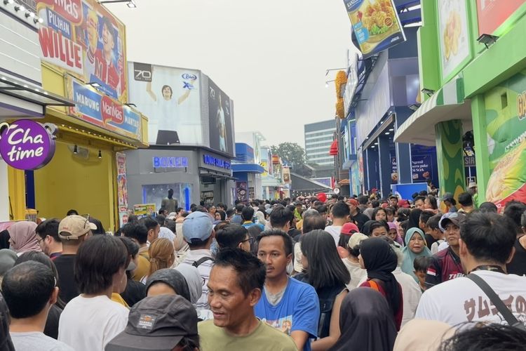 PRJ 2025, Jakarta Fair 2025, bus Wara Wiri PRJ, Bus Wara Wiri PRJ, bus wara wiri prj, jakarta fair 2025, tarif bus wara wiri prj, harga tiket bus wara wiri prj, lokasi bus wara wiri prj 2025, apakah bus wara wiri prj 2025 bayar, Ada Bus Wara Wiri di PRJ 2025, Cek Lokasi dan Tarifnya