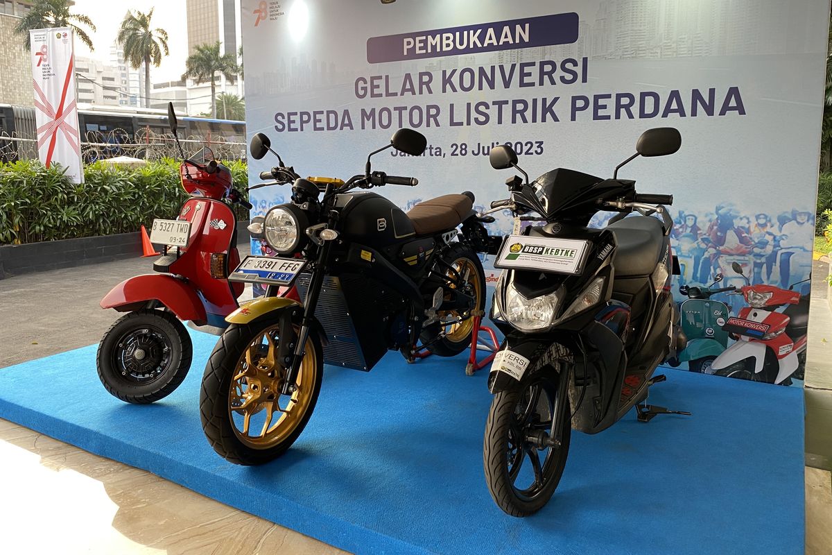 Pakar otomotif, motor listrik, industri otomotif, konversi motor listrik, Pakar ITB Soroti Risiko Konversi 120 Juta Motor Listrik