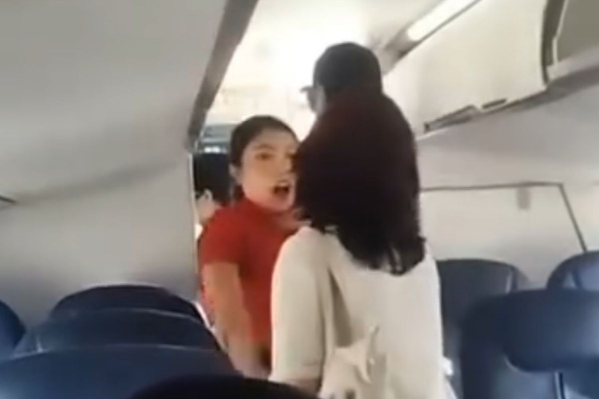 DPRD Sumut, Wings Air, wings air, anggota dprd sumut, pramugari wings air, anggota dprd cekik pramugari, Heboh Anggota DPRD Sumut Diduga Cekik Pramugari, Berawal dari Cekcok soal Koper