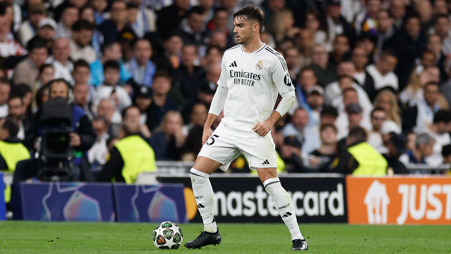 Raul Asencio kemungkinan mengisi posisi bek kanan
