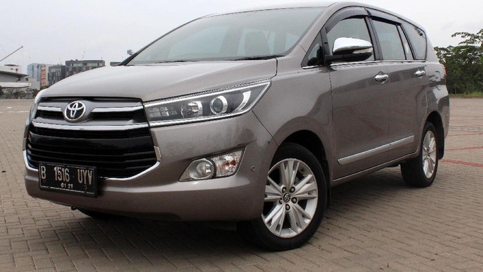 Array,Ini Mobil Bekas Paling Banyak Dicari Orang Indonesia Sepanjang 2025