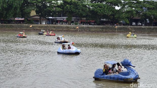 Gratis! Ruang Terbuka di Jakarta yang Bisa Dinikmati Tanpa Bayar, 1. Setu Babakan, 2. Tebet Eco-Park, 3. Taman Tabebuya, 4. Pancoran PIK, 5. Taman Suropati