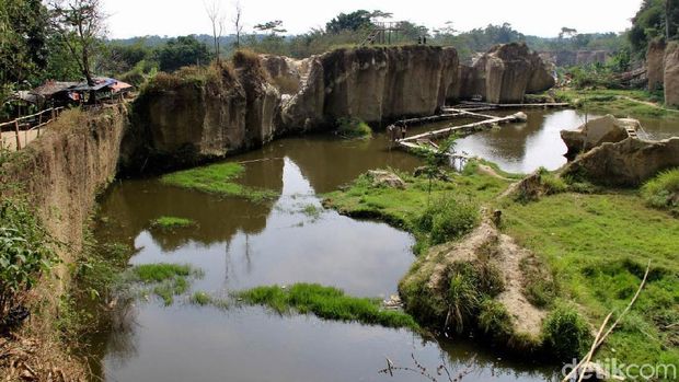 Nggak Perlu Jauh, Ini 8 Spot Wisata Dekat Jakarta Untuk Libur Long Weekend, 1. Tanjung Lesung Beach, 2. Kepulauan Seribu, 3. Puncak, Bogor, 4. Taman Safari Indonesia, 5. Tebing Koja, 6. Scientia Square Park, 7. Orchid Forest Cikole, 8. Trip di Lembang