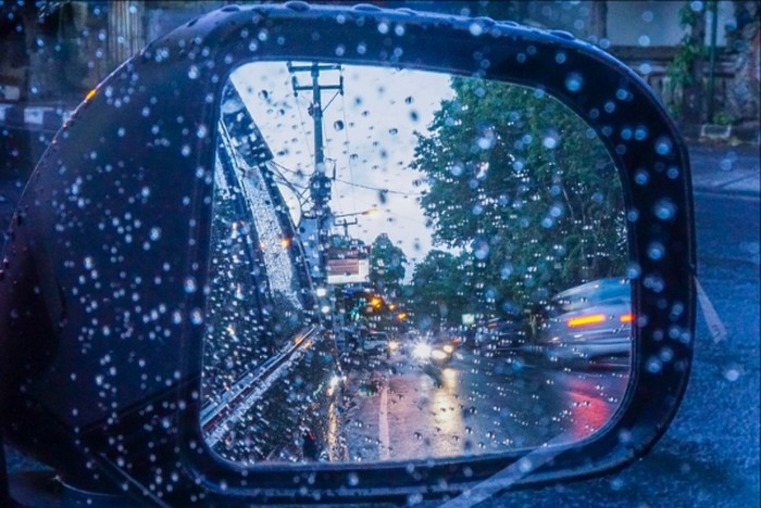 Array,Ini Cara Atur Posisi Spion Kendaraan dengan Benar