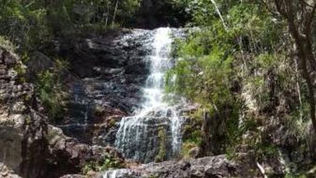 Array,Air Terjun Manjang Merah, Surga Tersembunyi di Pulau Bangka
