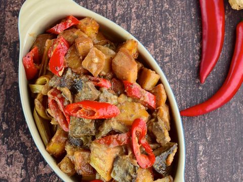 Array,Top 3+ Resep Sambal Goreng Kentang yang Pedas Gurih Untuk Lauk