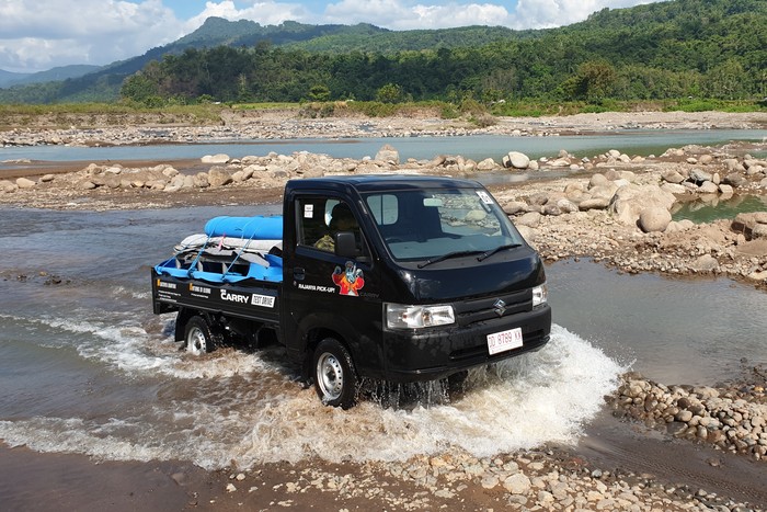 Array,Suzuki Carry Pick Up Jadi Raja Penjualan Mobil Februari 2026, Efek Proyek MBG?