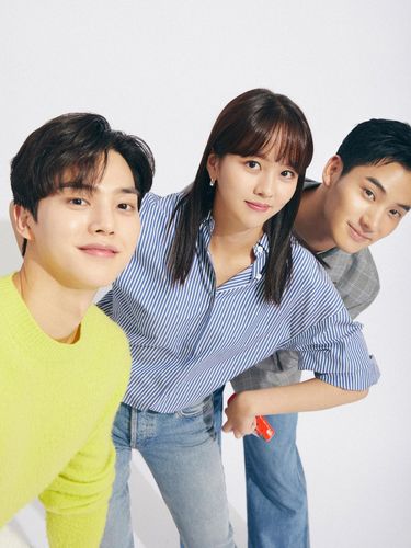 9 Drama Korea Kim So Hyun, Terbaru Drakor Serendipity's Embrace, 1. Serendipity'S Embrace (2024), 2. My Lovely Liar (2023), 3. River Where the Moon Rises (2021), 4. The Tale of Nokdu (2019), 5. Love Alarm (2019 dan 2021), 6. Radio Romance (2018), 7. The Emperor: Owner of the Mask (2017), 8. Let's Fight, Ghost (2016), 9. Who Are You: School 2015 (2015)