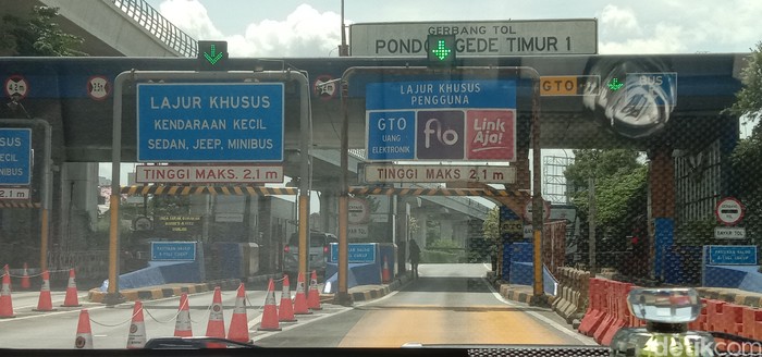 Array,Viral HR-V Dinarasikan Tak Bayar Tol, Kenali Sistem Bayar Tol Tanpa Berhenti