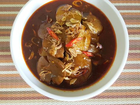 Top 3+ Resep Lauk Ketupat Betawi yang Lezat dan Mudah Buatnya!, 1. Resep Sayur Godog Pepaya Muda, Bahan Bahan, Cara Memasak:, 2. Resep Semur Jengkol, Bahan Bahan, Cara Memasak:, 3. Resep Semur Daging Betawi, Bahan Bahan, Cara Memasak: