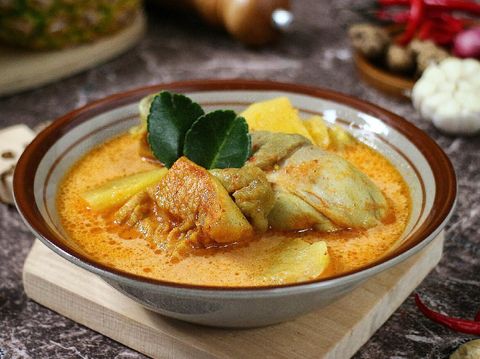 Array,Top 3+ Resep Gulai Ayam yang Gurih Berkuah Rempah Untuk Lauk Ketupat