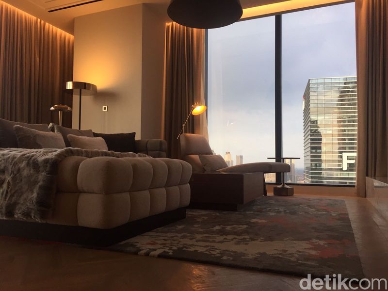 Daftar Hotel Tarif Rp 3 Jutaan per Malam, Dapat Fasilitas Apa Saja?, 1. Hotel Indonesia Kempinski, 2. Mandarin Oriental Jakarta, 3. Grand Hyatt Jakarta, 4. Fairmont Jakarta, 5. The St. Regis Jakarta, 6. The Langham Jakarta, 7. JW Marriott Hotel Jakarta, 8. The Westin Jakarta, 9. Sheraton Grand Jakarta Gandaria City Hotel, 10. The Ritz-Carlton Jakarta, Mega Kuningan