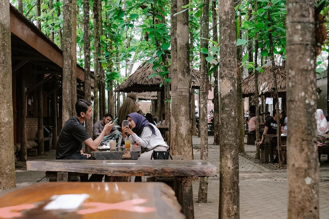 8 Wisata Alam Hits dan Murah di Tangerang, Yuk Healing Gratis, 1. Pantai Tanjung Pasir, 2. Tebing Koja, 3. Telaga Biru Cisoka, 4. Kebun Latte, 5. Situ Cipondoh, 6. Danau Cihuni, 7. Taman Mangrove Ketapang, 8. Pulau Cangkir