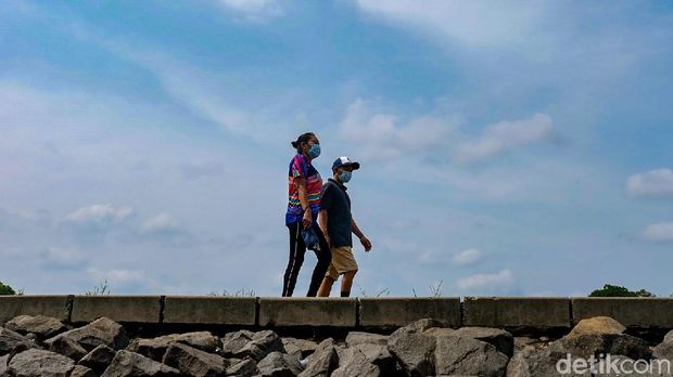 Array,Bukan buat Nongkrong Semata, 2 Situ di Ciputat Ini Jadi Spot Jogging