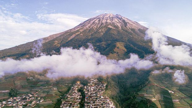 Top 8+ Rekomendasi Wisata Magelang, Tempat Berburu Sunrise Hingga Kota M, 1. Museum dan Kampung Seni Borobudur, 2. Taman Baca Melek Huruf, 3. Punthuk Setumbu, 4. Dusun Butuh, 5. Gunung Andong, 6. Wisata Getek Balong, 7. Kota M di Serial Netflix Gadis Kretek , 8. Bukit Rhema 