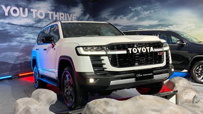 Array,Harga Mulai Rp 2,6 Miliaran, Segini Biaya Servis Berkala Toyota Land Cruiser