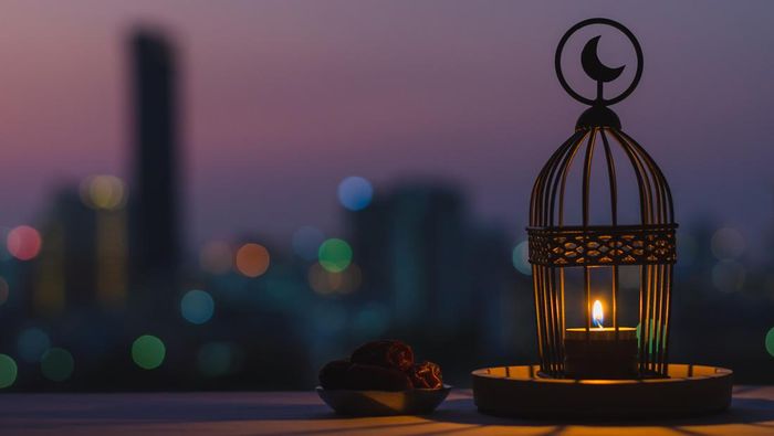 Array,Tips Traveling Tetap Nyaman Saat Berpuasa Ramadan