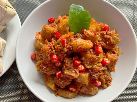Array,Top 3+ Resep Sambal Goreng Kentang yang Pedas Gurih Untuk Lauk