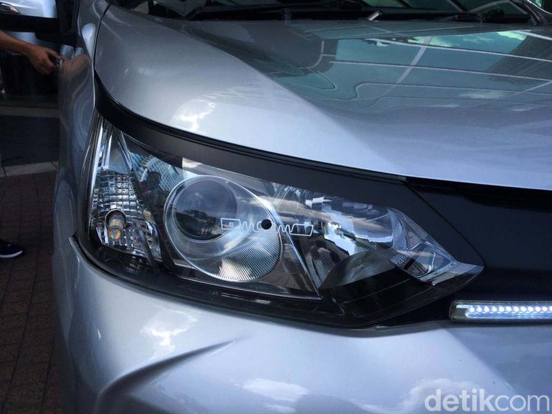Segini Biaya Pasang Stiker buat Bayar Tol Tanpa Berhenti, Jalan Tol Dalam Kota Jakarta Jakarta-Sedyatmo, Tol Jagorawi, Tol JORR, Tol Jakarta-Tangerang, Tol Jakarta-Cikampek
