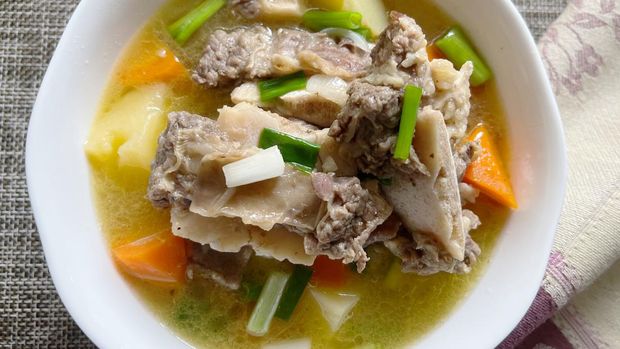 Array,Resep Sop Iga Sapi Khas Betawi dan Jawa yang Gurih Sedap