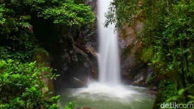 Rekomendasi Libur Nataru: Desa Wisata Malasari dan Fakta-fakta Menariknya, 1. Hamparan Kekayaan Alam yang Indah, 2. Ruang Pelestarian Budaya, 3. Saksi Sejarah Kabupaten Bogor, 4. Pusat Keanekaragaman Hayati