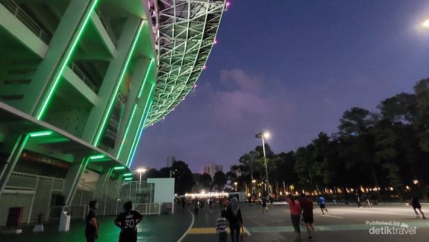 8 Spot Terbaik Menikmati Malam Tahun Baru 2026 di Jakarta, 1. Monumen Nasional (Monas), 2. Kota Tua Jakarta, 3. Bundaran HI, 4. Lapangan Banteng, 5. Central Park Mall, 6. Pantjoran Chinatown, 7. Sarinah, 8. Gelora Bung Karno (GBK)