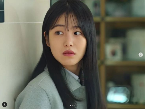 Array,7 Fakta Shin Ye-Eun, Pemeran Remaja Tukang Bully di The Glory yang Curi Atensi