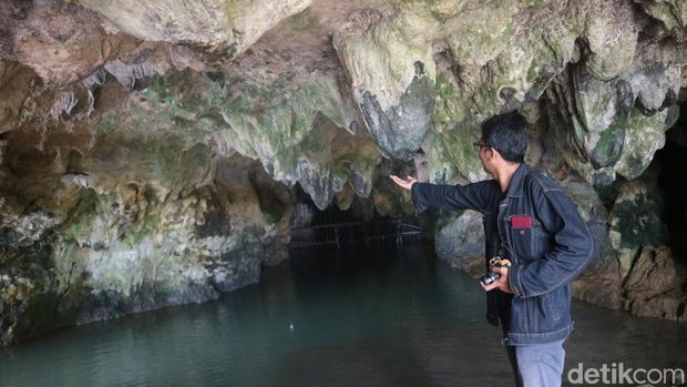 Bupati Pati Viral, Ada Wisata Apa Saja sih di Hogwarts van Java?, 1. Alun-alun Kota Pati, 2. Waduk Seloromo, 3. Air Terjun Lorotan Semar, 4. Agrowisata Jolong, 5. Pulau Seprapat Juwana, 6. Air Terjun Grodo, 7. Gua Pancur