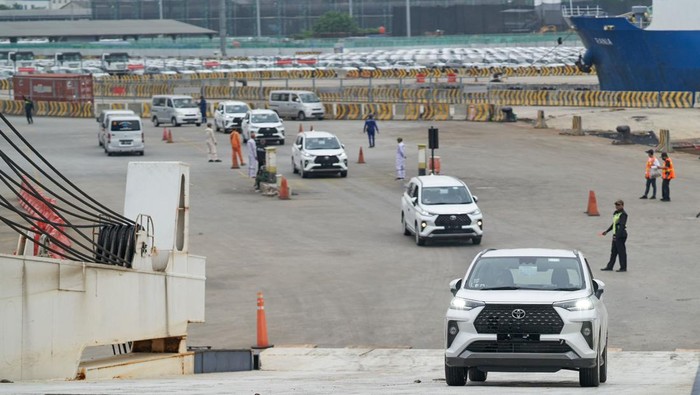 Array,Toyota Global Soroti Indonesia Gara-gara Pajak