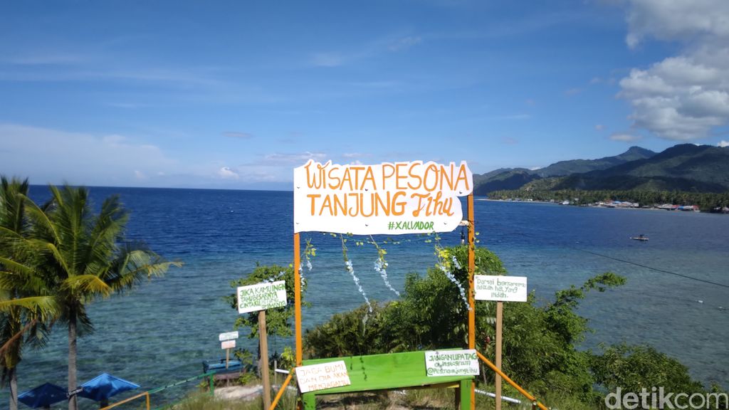 Array,Pantai Tanjung Tihu Gorontalo Berpasir Putih, Sungguh Menawan