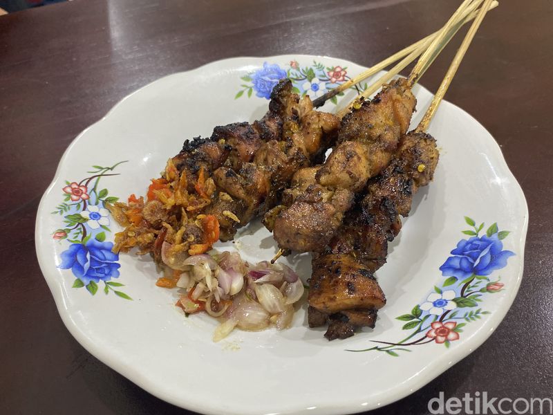 Array,Catat! Kuliner Legendaris Jakarta yang Bisa Dituju dengan Transportasi Umum