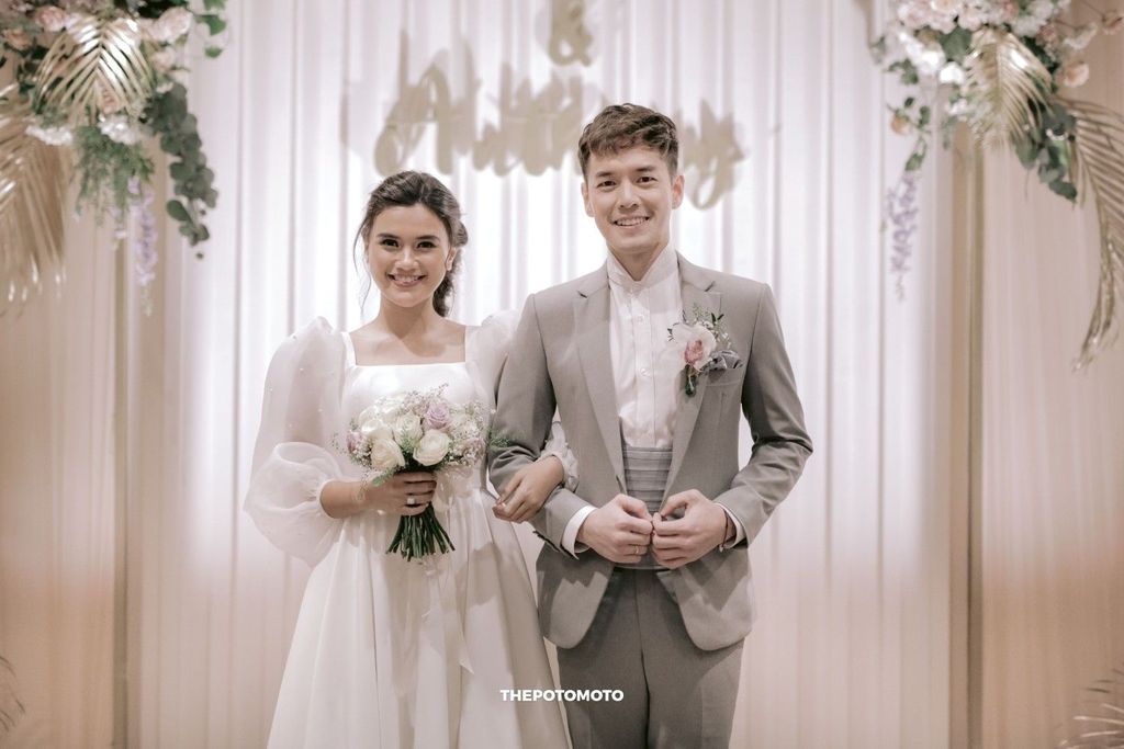 5 Rekomendasi Jas Pengantin Pria untuk Momen Istimewa, 1. Bliss Tailor, 2. Grisvian Hewis, 3. SAS Designs, 4. Pizzario Sensation Design, 5. Wong Hang Tailor
