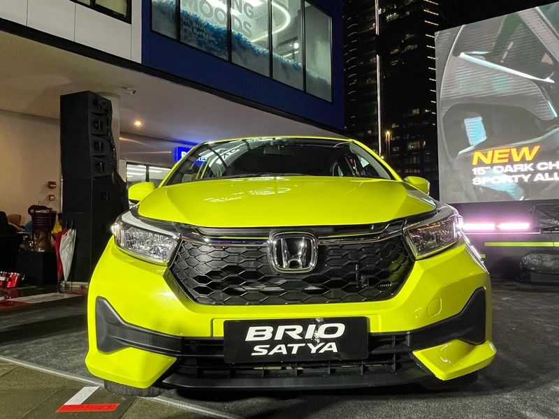 Cari Mobil Baru di Bawah Rp 200 Juta? Ini Daftarnya, 1. Daihatsu Ayla, 2. Daihatsu Sigra, 3. Toyota Agya, 4. Toyota Calya, 5. Honda Brio Satya, 6. BYD Atto 1, 7. Wuling Air ev, 8. Seres E1