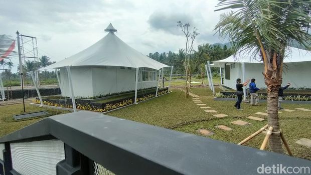 5 Tempat untuk Self Retreat, Bisa Sendirian, Murah, Dekat Jakarta, 1. Hutan dan Taman Kota, 2. Gunung, 3. Curug, 4. Pantai, 5. Staycation