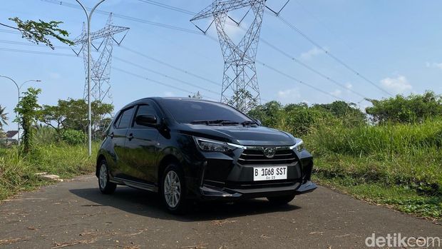 Cari Mobil Baru di Bawah Rp 200 Juta? Ini Daftarnya, 1. Daihatsu Ayla, 2. Daihatsu Sigra, 3. Toyota Agya, 4. Toyota Calya, 5. Honda Brio Satya, 6. BYD Atto 1, 7. Wuling Air ev, 8. Seres E1