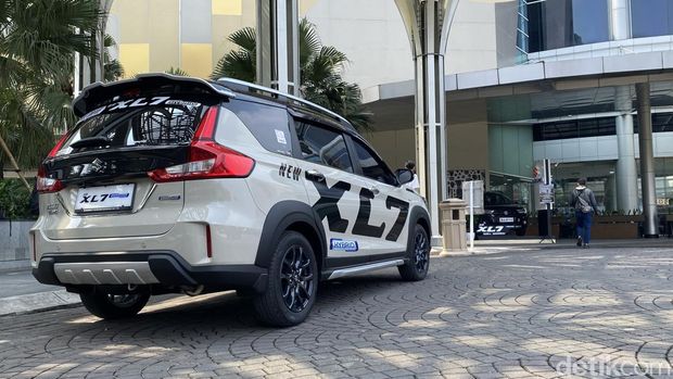 4 Mobil Hybrid di Bawah Rp 300 Juta, Pilih Mana Nih?, 1. Suzuki XL7 Hybrid, 2. Suzuki Ertiga Hybrid, 3. Daihatsu Rocky Hybrid, 4. Toyota Veloz Hybrid