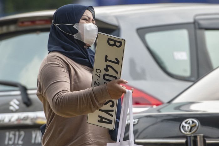 Kenapa Beli Mobil Harus Balik Nama?, 1. Legalitas Kepemilikan yang Jelas, 2. Mempermudah Pembayaran Pajak Tahunan, 3. Mendukung Pembangunan Daerah, 4. Menjaga Ketertiban dan Akurasi Data Kendaraan
